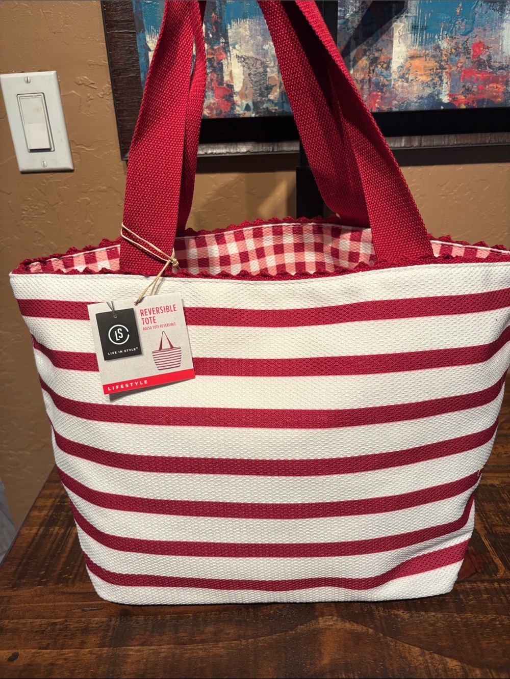 Bolso NWT Large Canvas Reversible Tote with Liz Claiborne Red Nylon Pouch - Picture 4 of 8